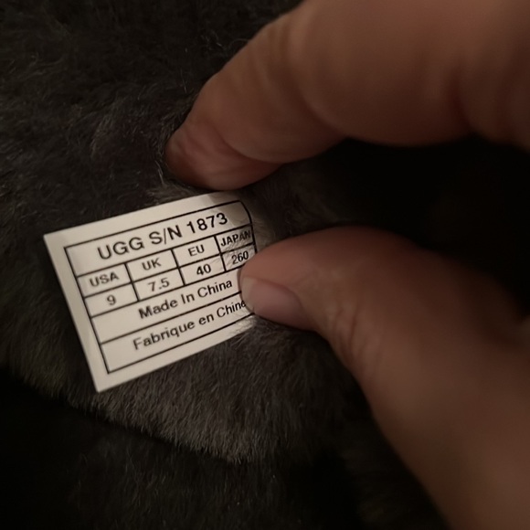 NWOT - UGG Boots - Picture 7 of 7